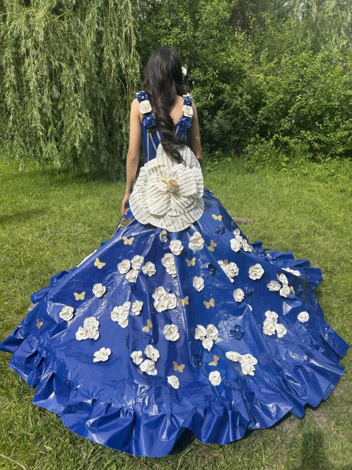 Esmeralda entry photo 3