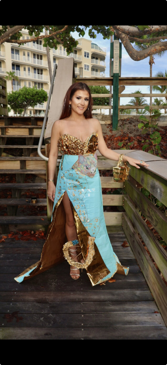 Angelina entry photo 2