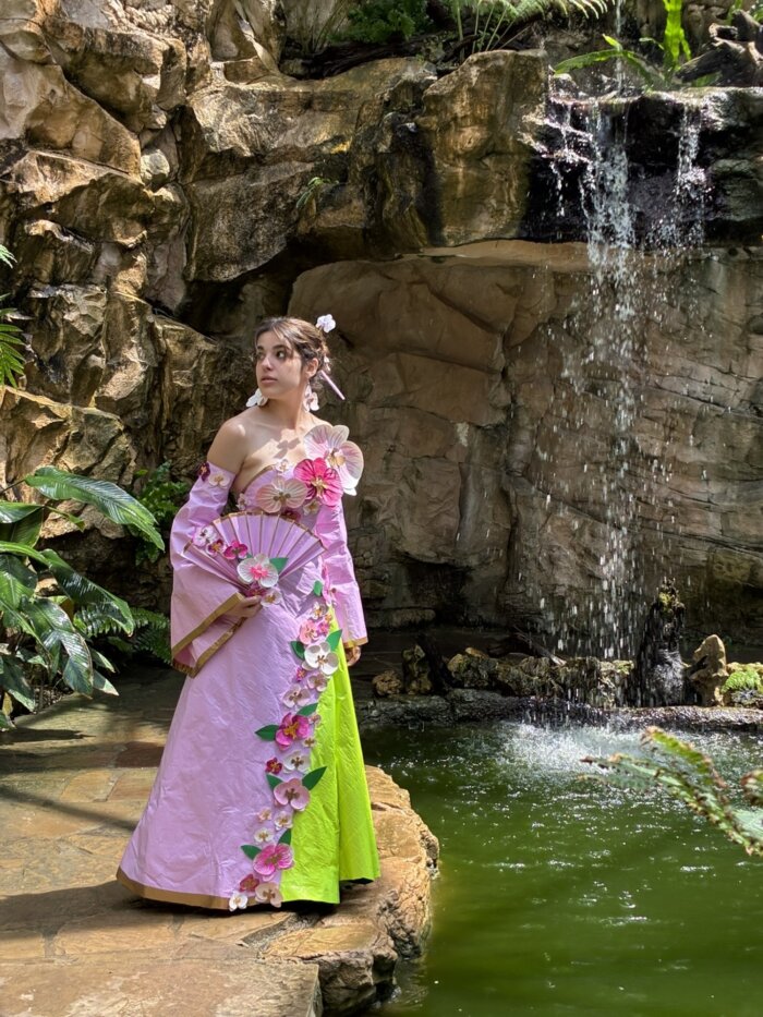 Victoria entry photo 3